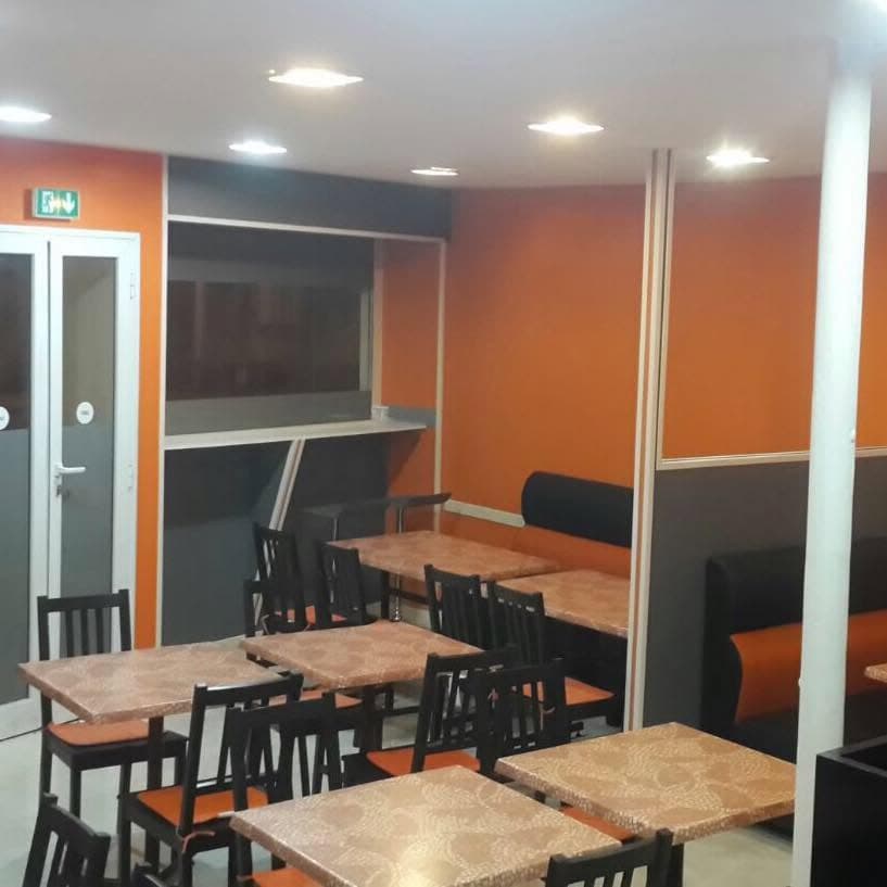 Salle intérieure de Tacos 19 à Mulhouse